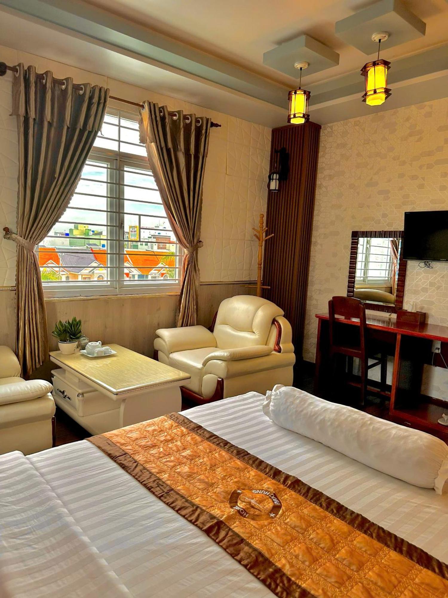 Phuc Hung 2 Hotel Rach Gia Esterno foto